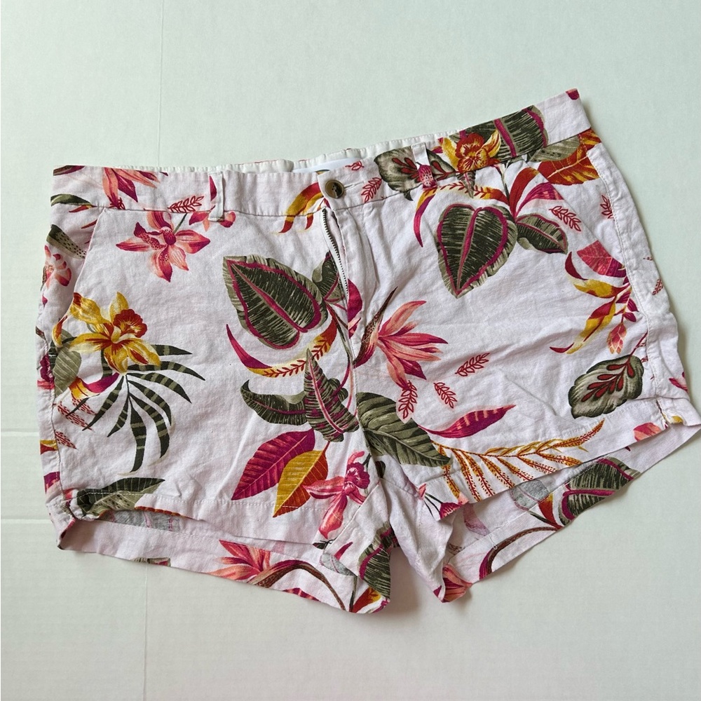 EUC Size 1 Old Navy Floral Shorts